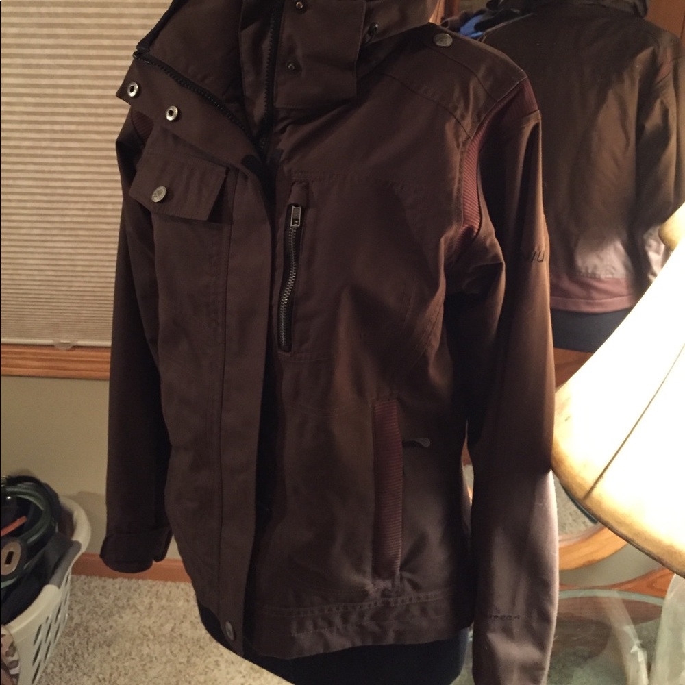 Columbia ski jacket